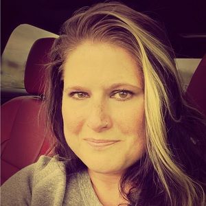 Meet your Posher, Brianne